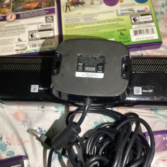 OEM Microsoft XBOX 360 Kinect Sensor Bar camera with adapter and 4 games Kinect - Picture 15 of 16